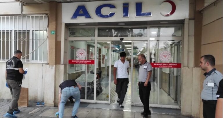 hastanede-bicakli-saldiri-saglik-calisanlari-is-birakti-QfXUUdwc.jpg