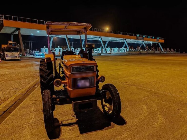 bursada traktorle otoyola cikan surucuye ceza vkcbnFLQ.jpg