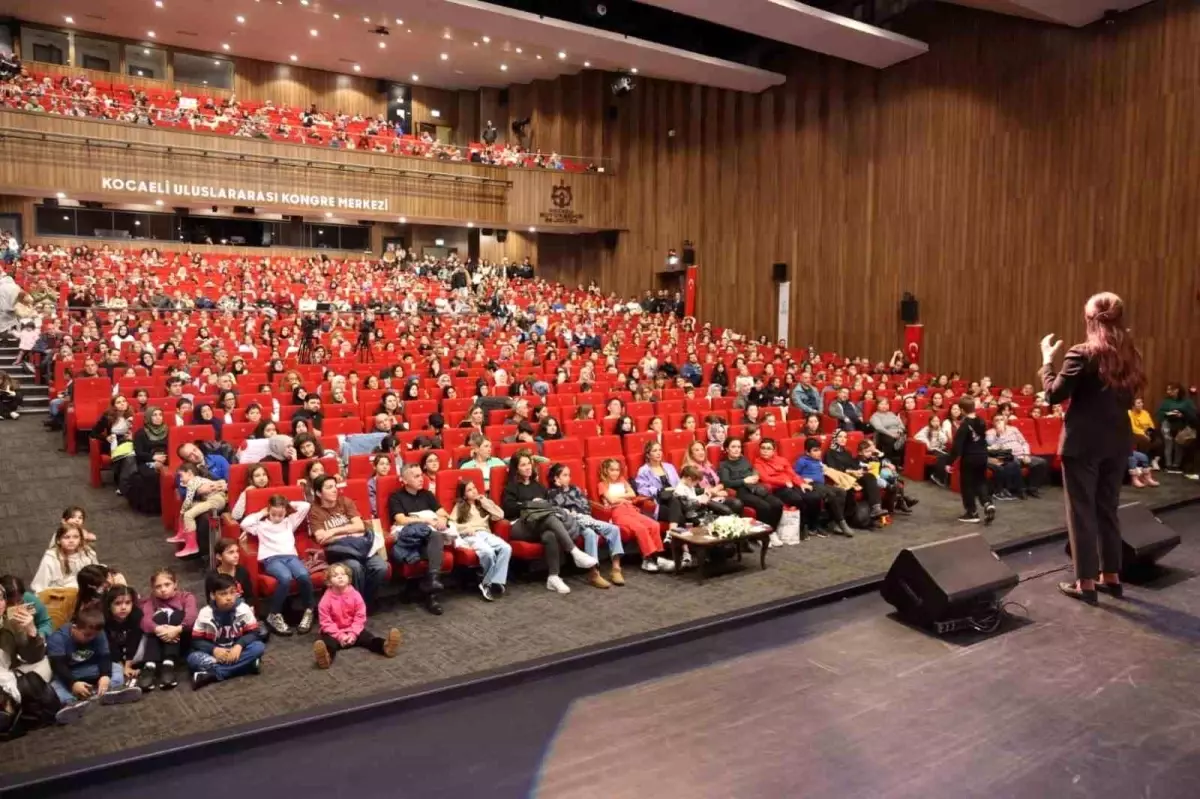 sermin yasardan turkcenin zenginligi uzerine dusundurucu soylesi de6sVURW.jpg