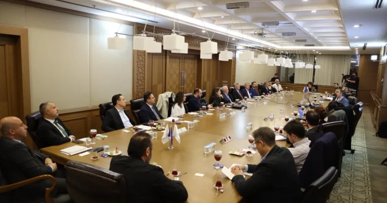 bursanin gelecegi ortak akilla planlaniyor tPLfR51q.webp