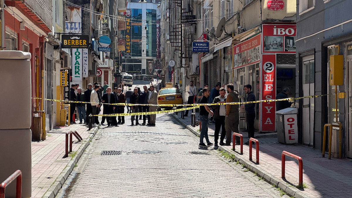 samsunda ogul kuzenini oldurmekten baba ise azmettirmekten hakim karsisinda dtjSSM3Y.jpg