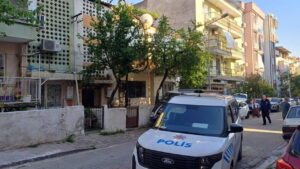 98-yasindaki-erkek-yalniz-yasadigi-evinde-olu-bulundu-UJ24BHPd